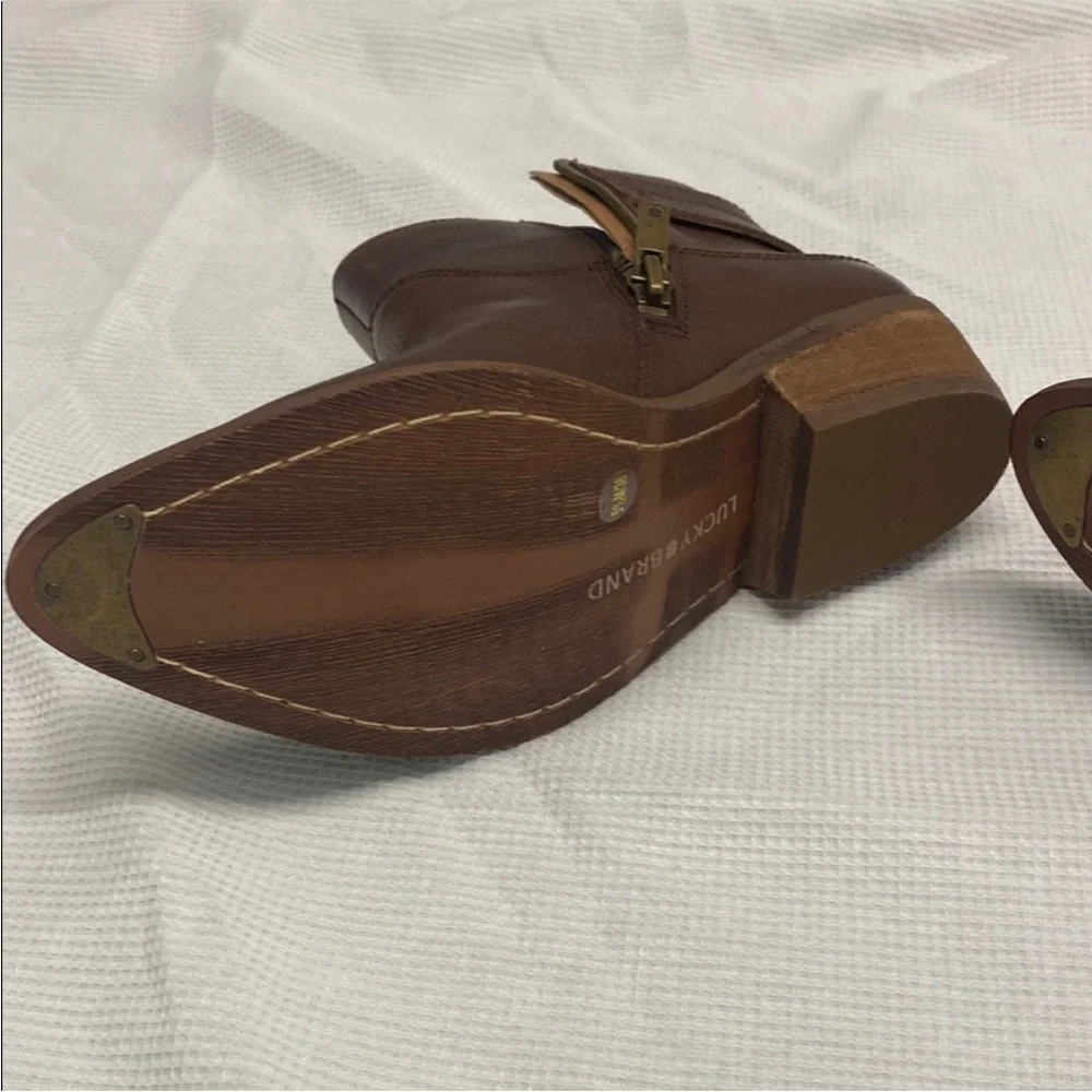 Lucky Brand Caelyn Leather Bootie Brown Double Buckle Western Moto Boho 5.5